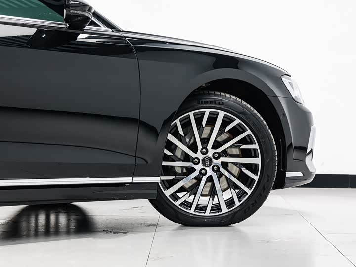 Audi A8 2024 A 8 L 55 TFSI quattro Flagship — фото 24