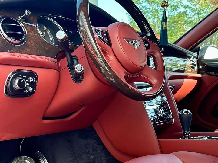Bentley — фото 12