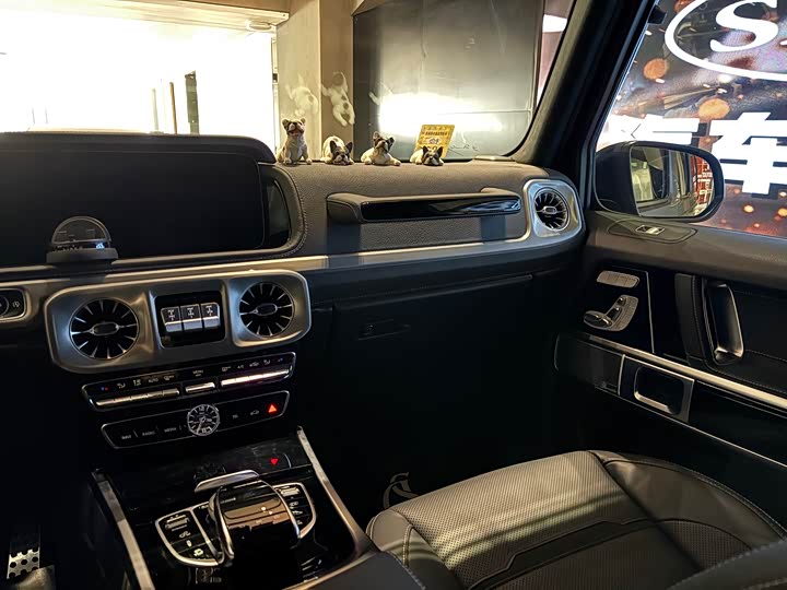 Mercedes-Benz G-Class 2022 AMG G 63 — фото 14