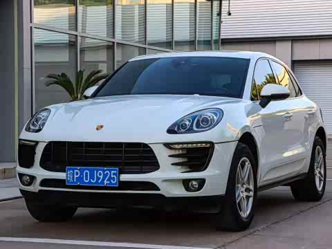 Porsche Macan 2017 Macan 2.0 T — фото 10