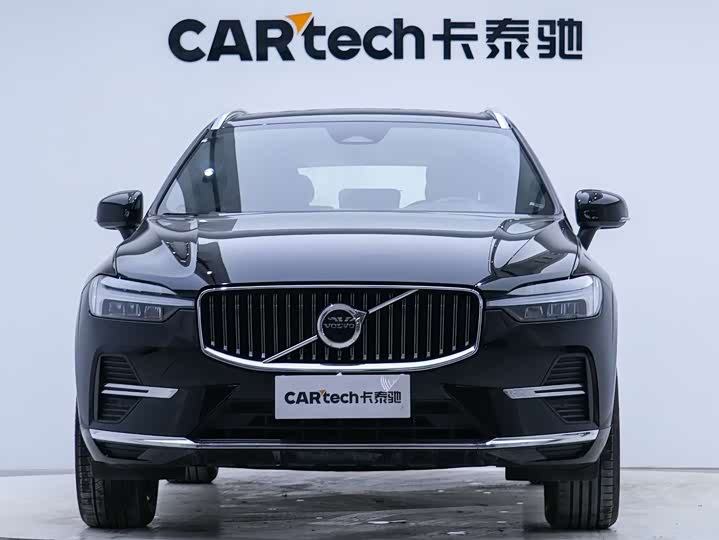 Volvo XC60 2022 B 5 4 WD — фото 5