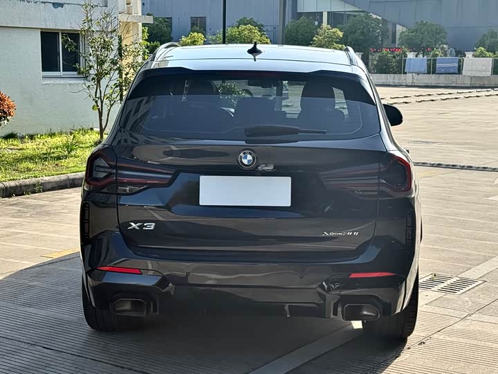 BMW X3 xDrive30i продвинутая M — фото 13