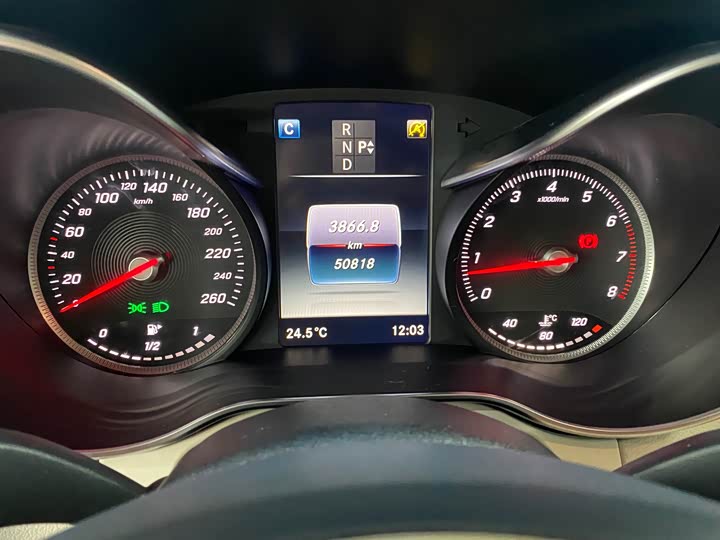 Mercedes-Benz C-Class C 200 L — фото 20