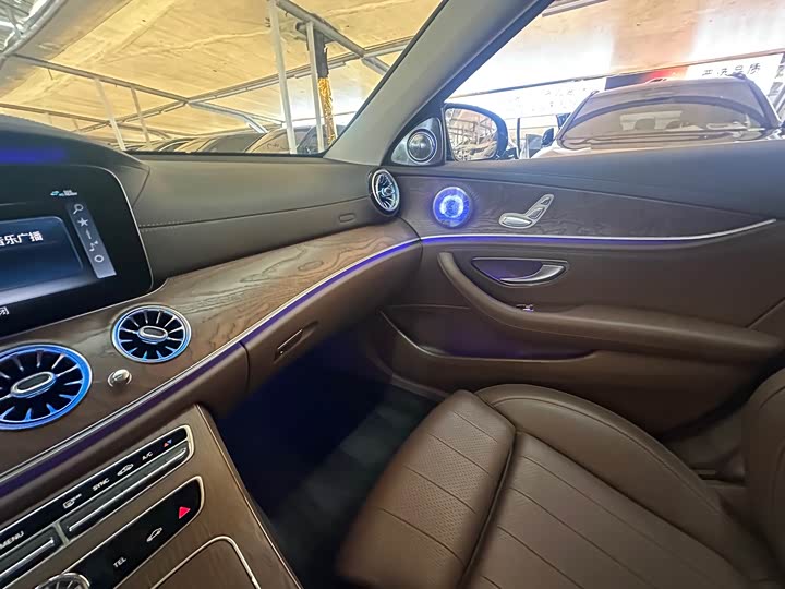 Mercedes-Benz E-Class 2020 E 260 L — фото 12