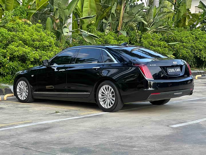 Cadillac CT6 2017 28 T Luxury — фото 9