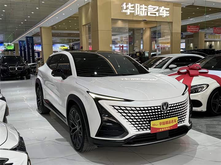 Changan UNI-T 2022 1.5 T Premium — фото 14