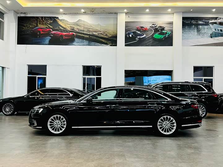 Audi A8 2018 A 8 L 55 TFSI quattro — фото 4