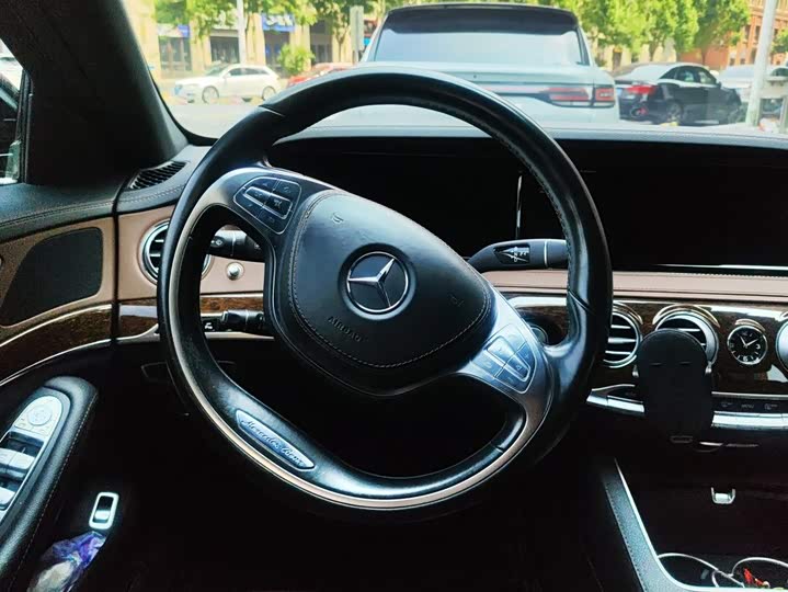 Mercedes-Benz S-Class S 320 L — фото 15