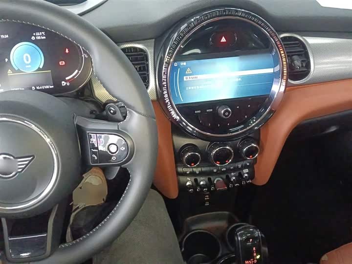 MINI Hatch — фото 10