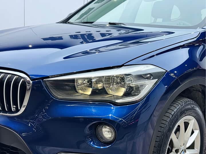 BMW X1 2019 s Drive 18 Li — фото 26