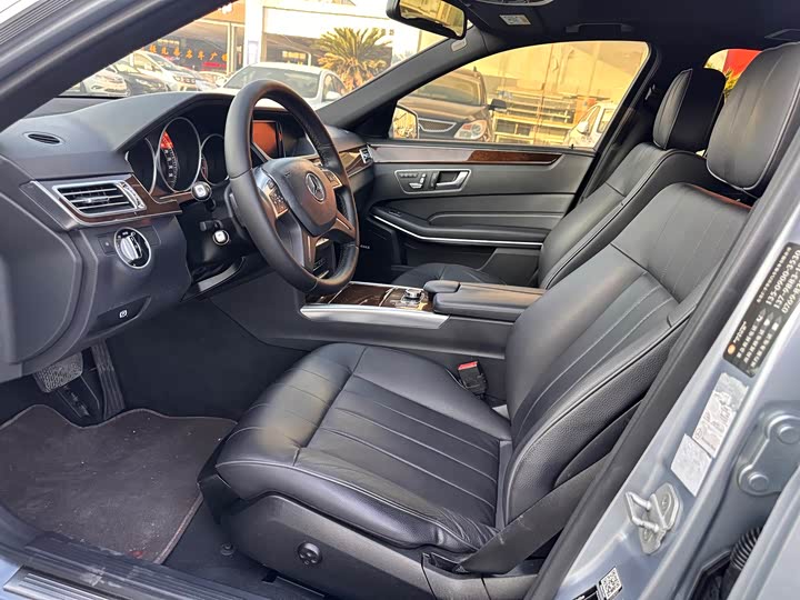 Mercedes-Benz E-Class рестайлинг E 260 L — фото 10