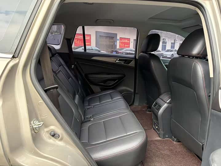 Changan CS75 2016 1.8 T ATElite V — фото 11