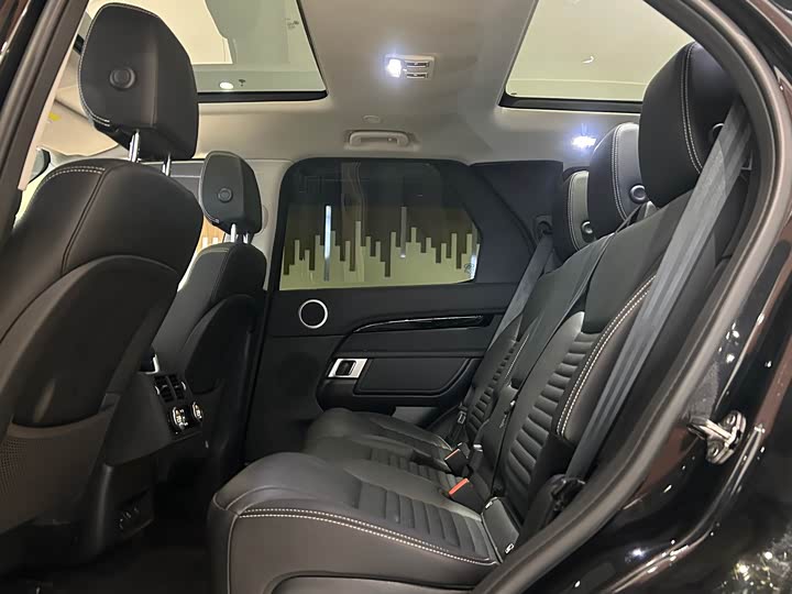 Land Rover Discovery — фото 18
