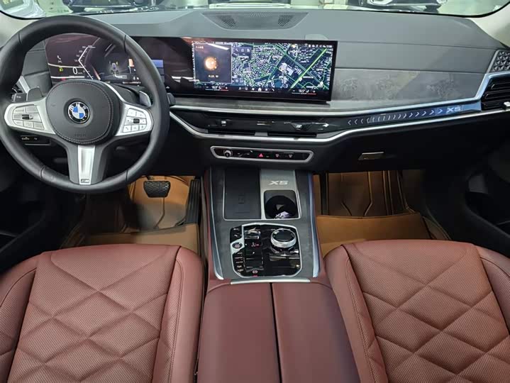 BMW X5 xDrive 30Li M спортпакет — фото 12