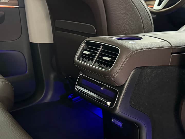 Mercedes-Benz GLS 2023 GLS 450 4 MATIC Luxury — фото 18