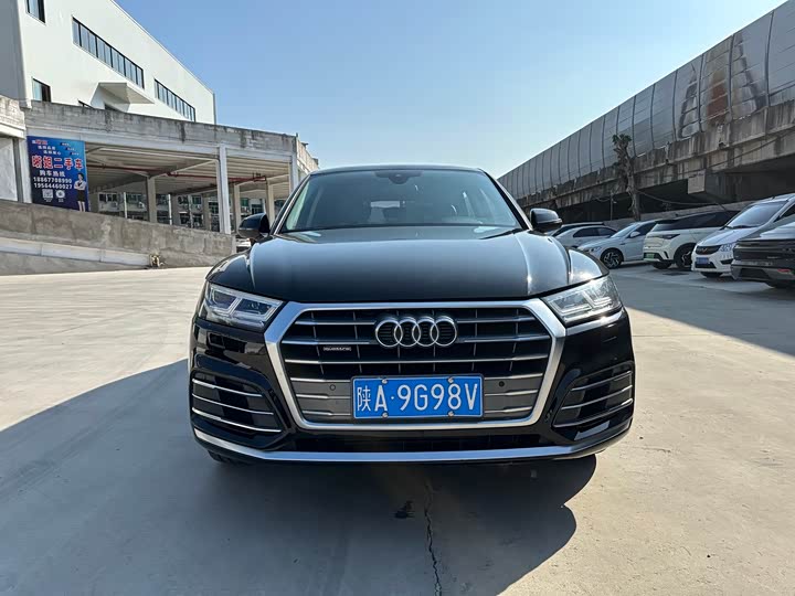 Audi Q5L 2020 40 TFSI — фото 2