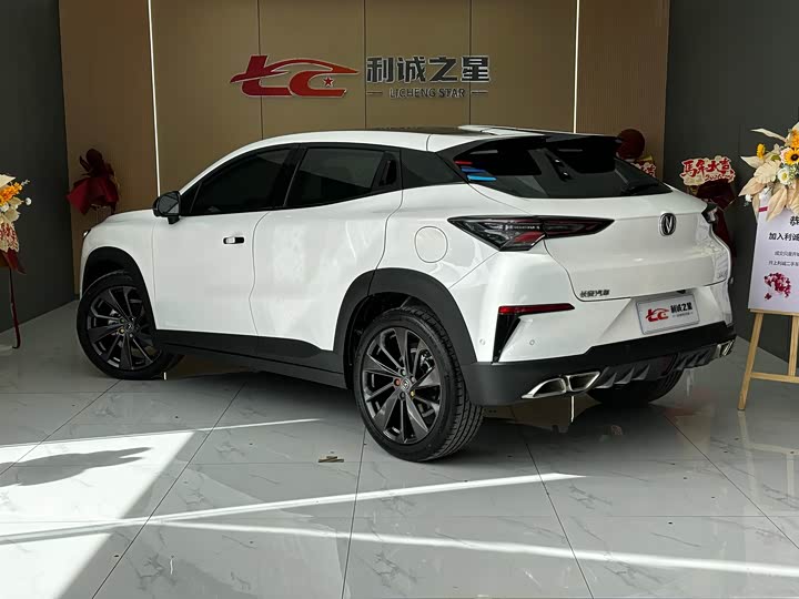 Changan UNI-T 2020 1.5 T Flagship — фото 6