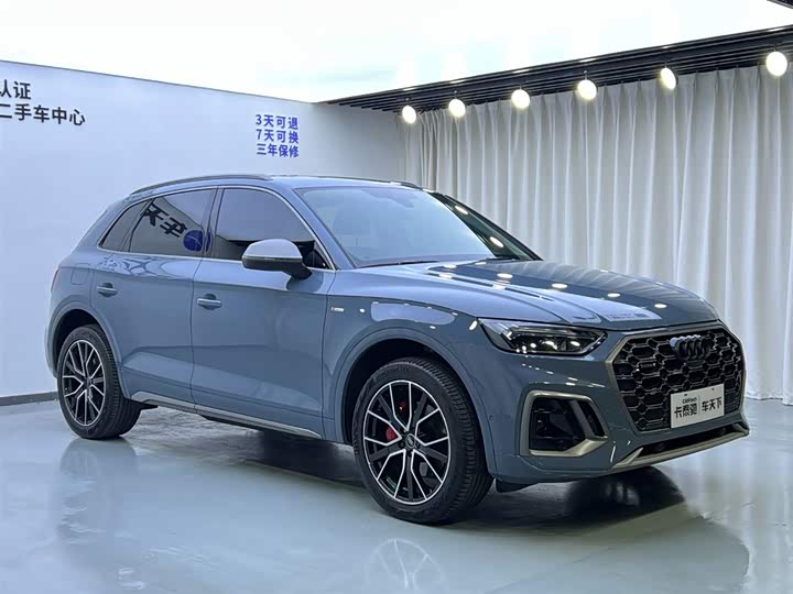 Audi Q5L 2022 40 T RS — фото 3