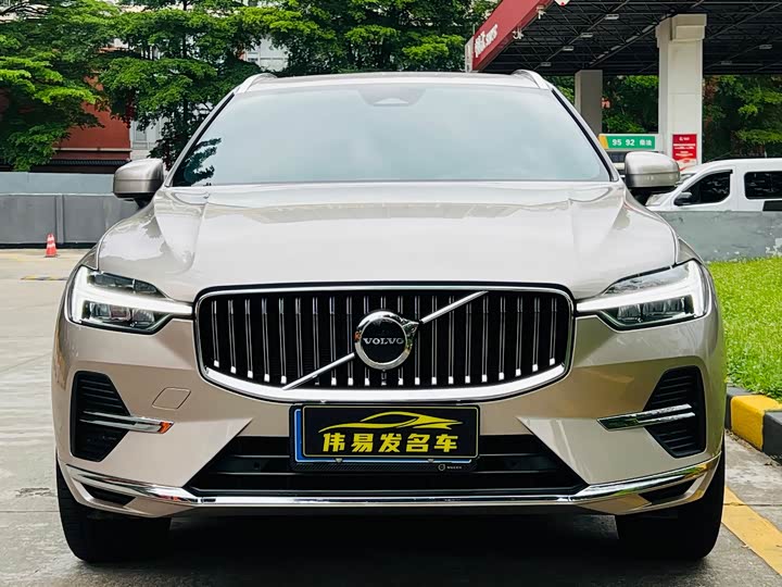 Volvo XC60 2025 B 5 4 WD — фото 3