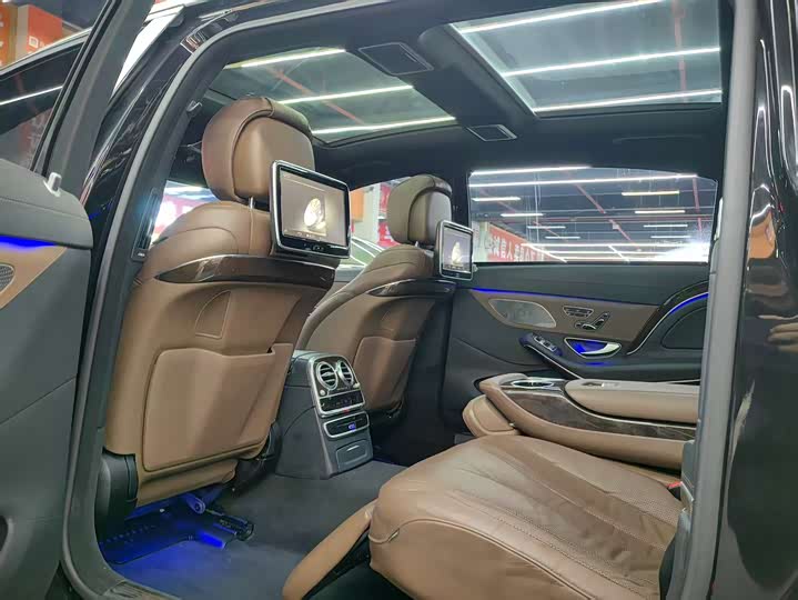 Maybach S-Class 2016 S 400 4 MATIC — фото 15