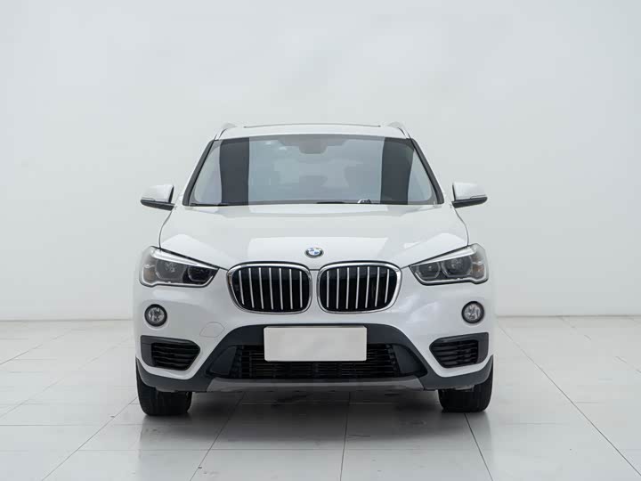 BMW X1 2019 s Drive 20 Li Leading — фото 2
