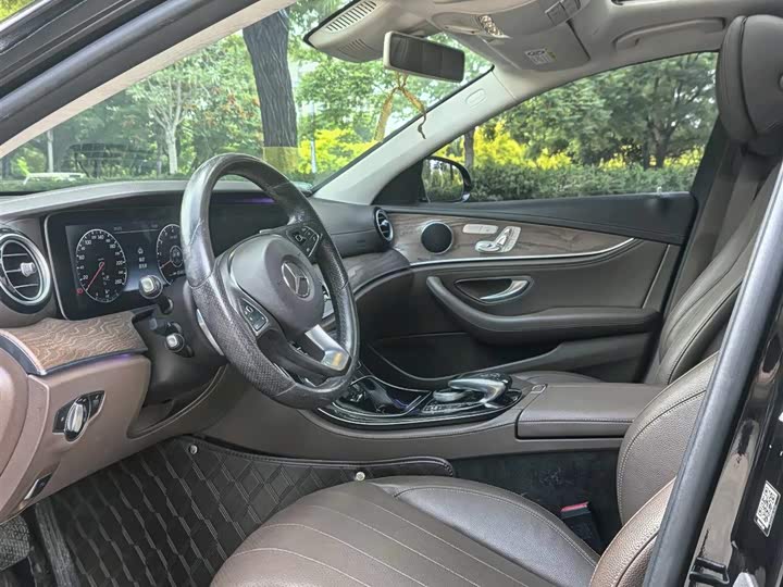 Mercedes-Benz E-Class 2017 E 300 L — фото 7