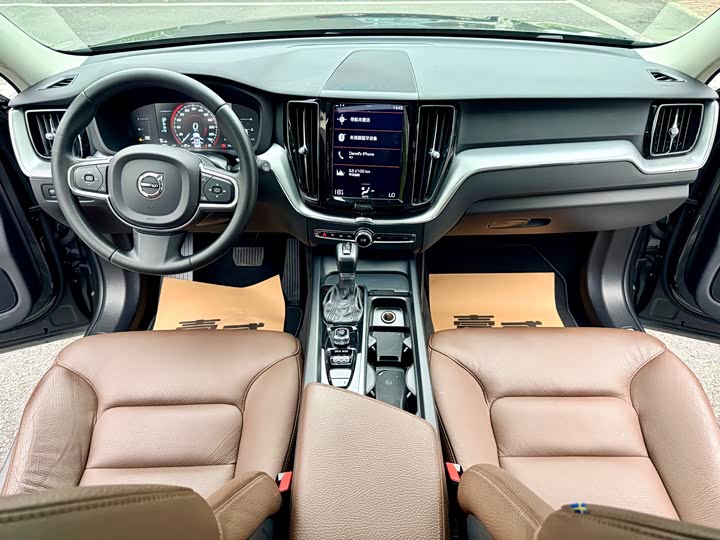 Volvo XC60 2020 T 5 4 WD — фото 12