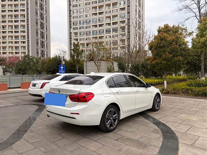 BMW 1-Series 2017 118i Sport — фото 5