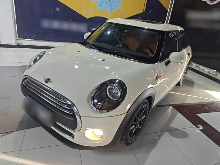 MINI Hatch — фото 1
