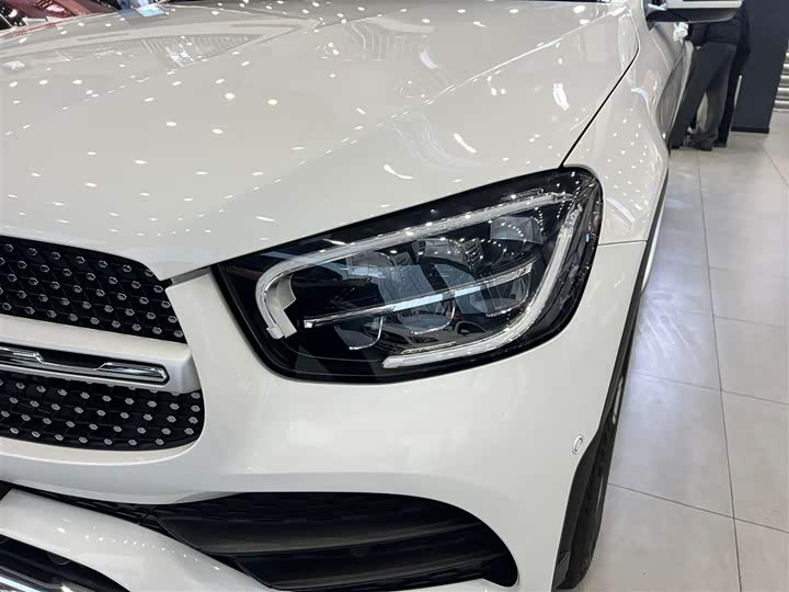 Mercedes-Benz GLC 2022 GLC 300 L 4 MATIC — фото 9