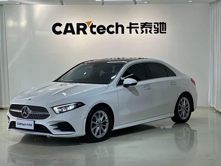Mercedes-Benz A-Class 2019 A 200 L — фото 1