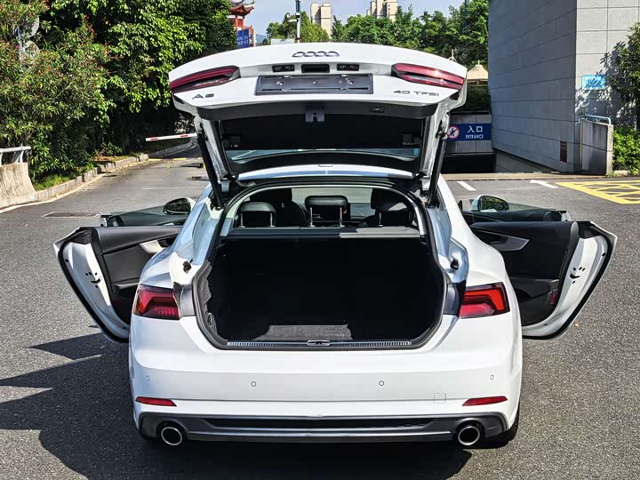 Audi A5 2019 Sportback 40 TFSI — фото 10