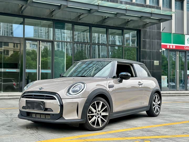 MINI Hatch — фото 1
