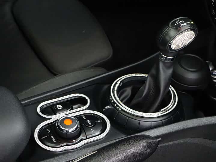 MINI Clubman — фото 13