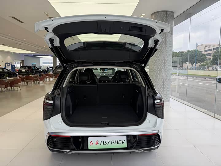 Hongqi HS3 PHEV 2024 115km — фото 9