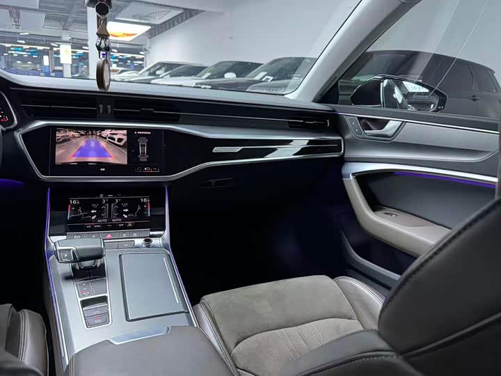 Audi A7L 45TFSI S-line — фото 9