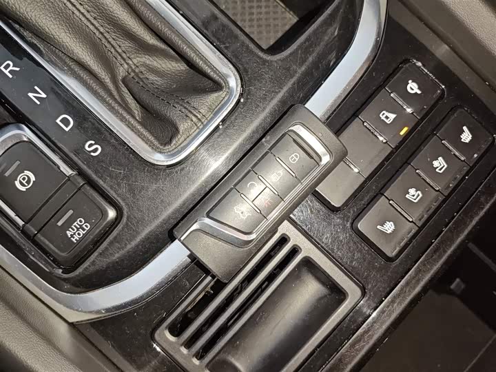 Trumpchi GS8 2017 320 T 2 WD （ ） — фото 9