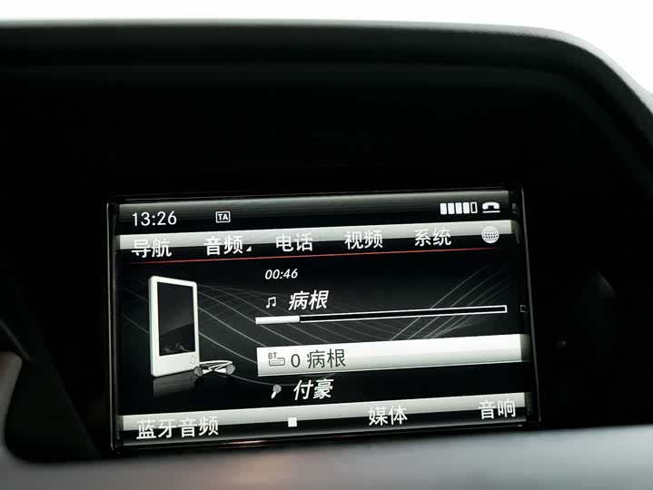 Mercedes-Benz GLK-Class 2015 GLK 300 4 MATIC — фото 7