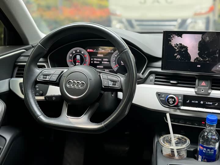Audi A4L 2022 40 TFSI — фото 8