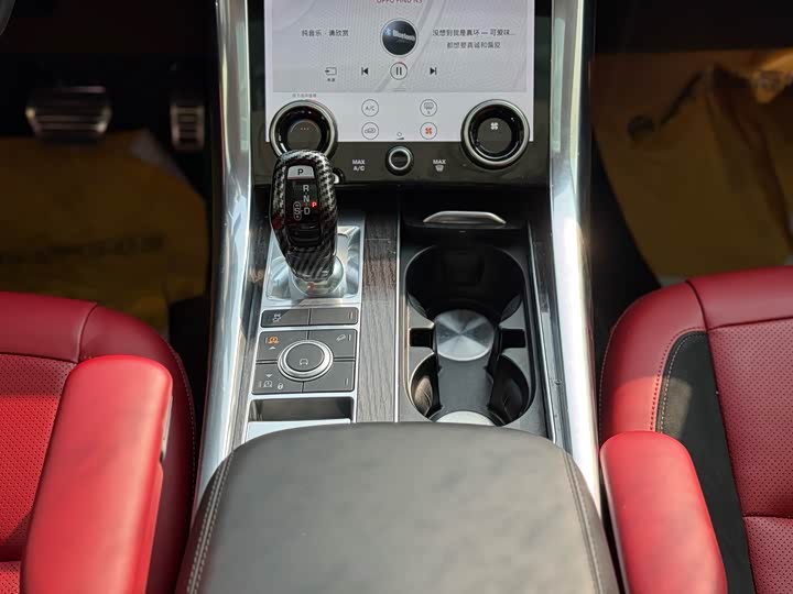 Land Rover Range Rover Sport — фото 11