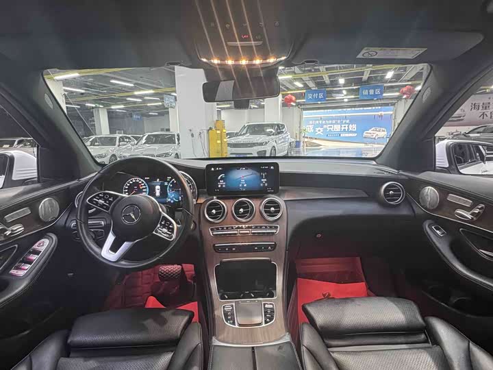 Mercedes-Benz GLC 2022 GLC 300 L 4 MATIC Luxury — фото 6