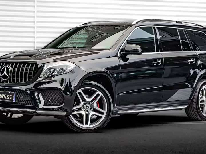 Mercedes-Benz GLS 2018 GLS 400 4 MATICLuxury — фото 1