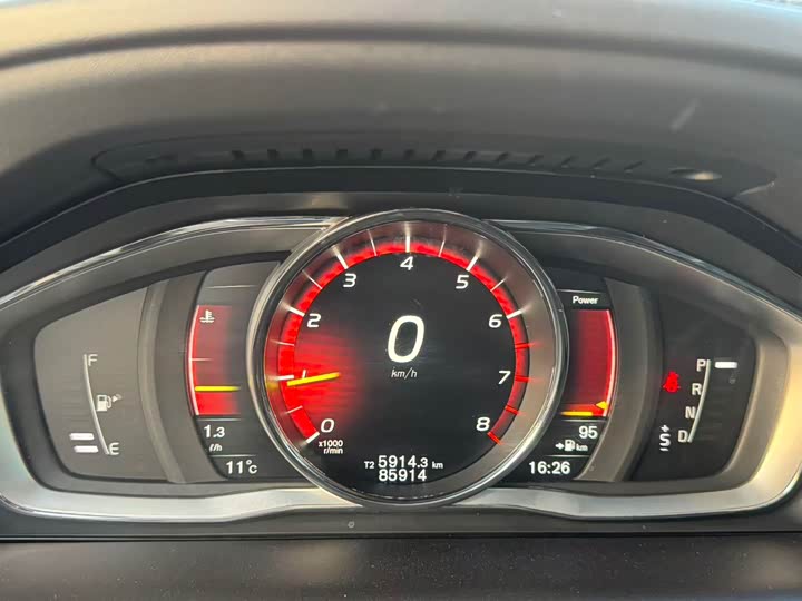 Volvo XC60 2017 T 5 AWD — фото 14