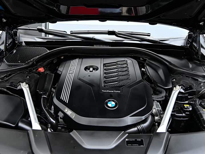 BMW 7-Series 2019 740 Li x Drive M — фото 39