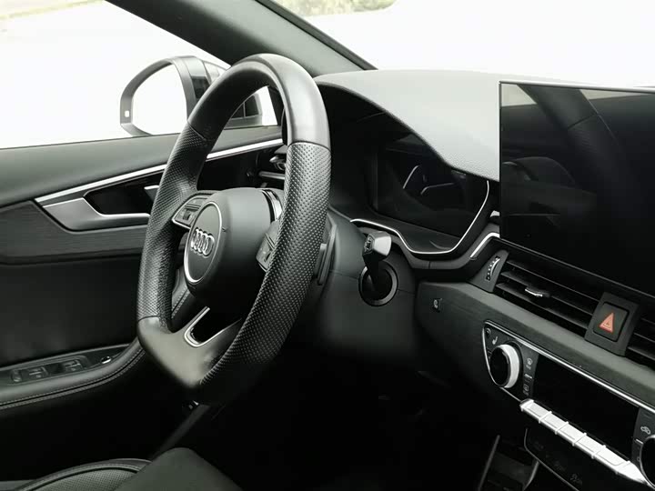 Audi A4L 2024 40 TFSI — фото 22
