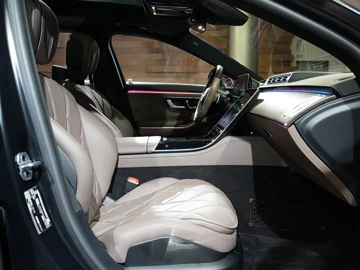 Maybach S-Class 2022 S 680 4 MATIC — фото 30