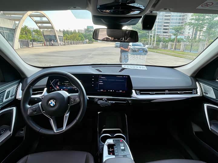 BMW X1 2023 s Drive 25 Li X — фото 4