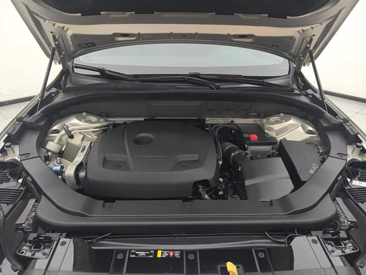 Volvo XC60 2021 T 5 4 WD — фото 10