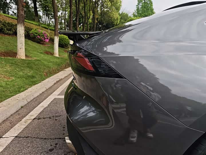 Changan UNI-V 2023 1.5 T Premium — фото 17