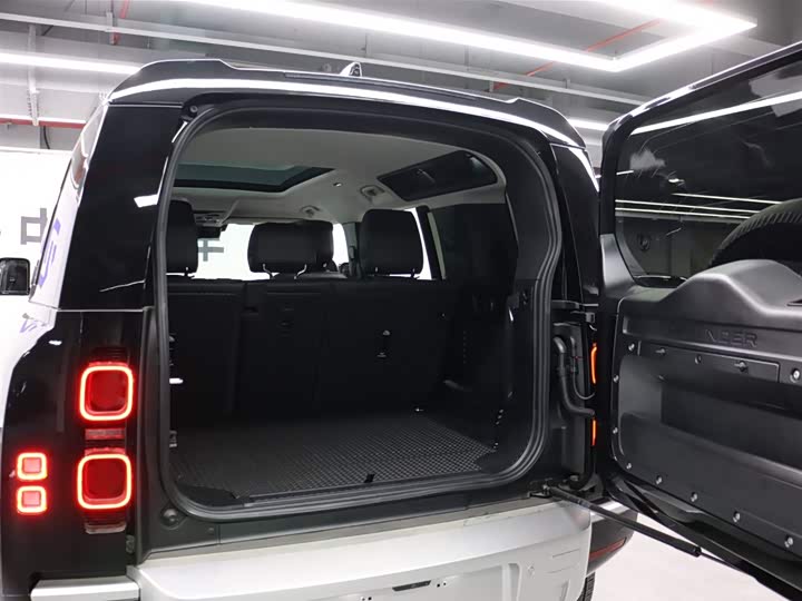 Land Rover Defender — фото 28
